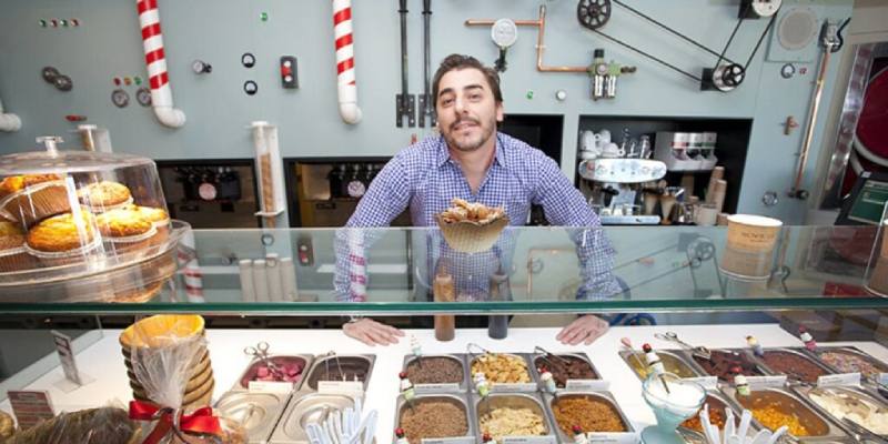 Ice cream shop by pastry chef Jordi Roca